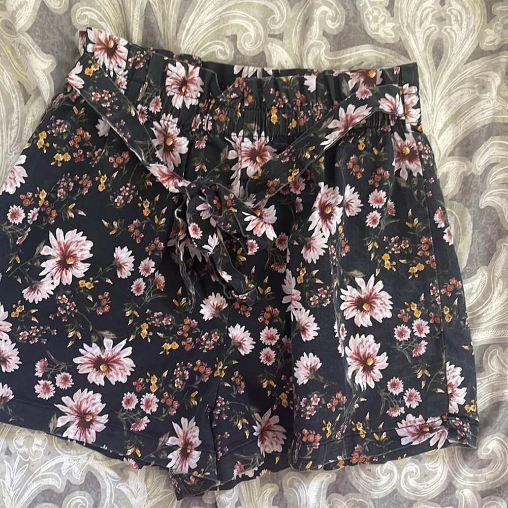 Wild fable Floral design shorts